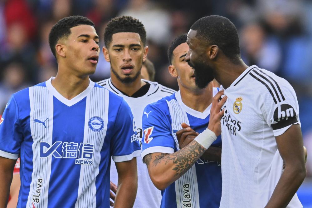 但巴乔在该 但巴乔在该