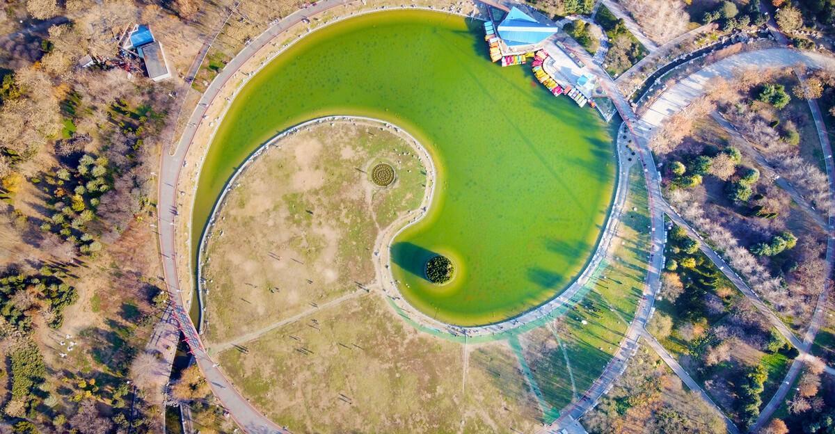 探究阴阳五行学说：天地万物的奥秘与规律